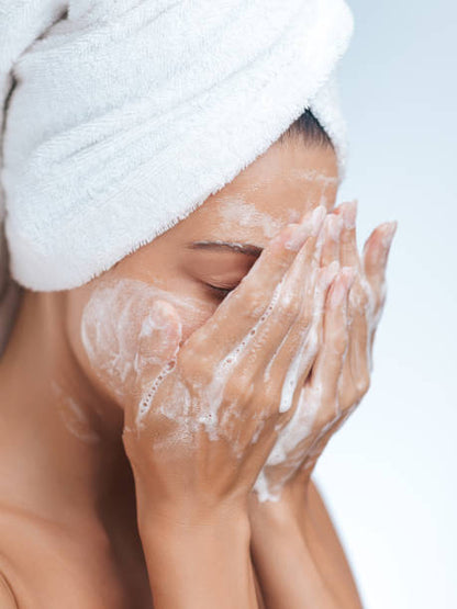 Glow Wave Cleanser